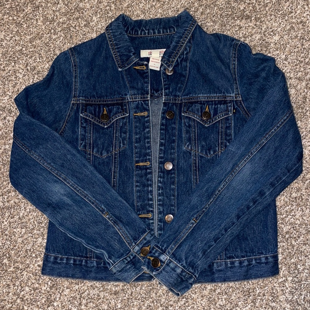 Abercrombie dark wash denim jacket